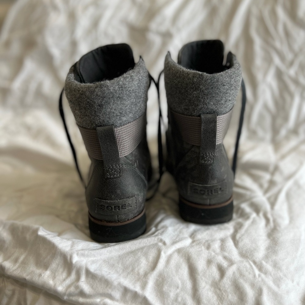 Sorel Harlow Conquest Boot in Quarry, size 8 - Picture 5 of 8